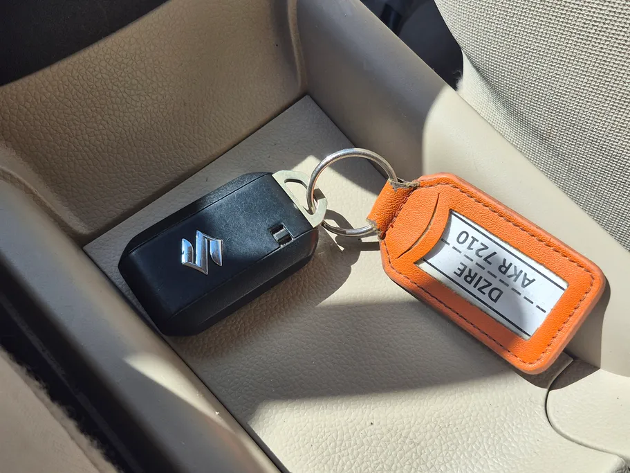 2024 سوزوكي Dzire GLX 