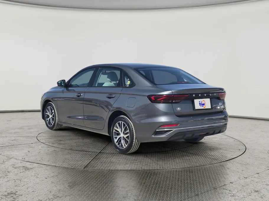 جيلي امجراند GS 2024 