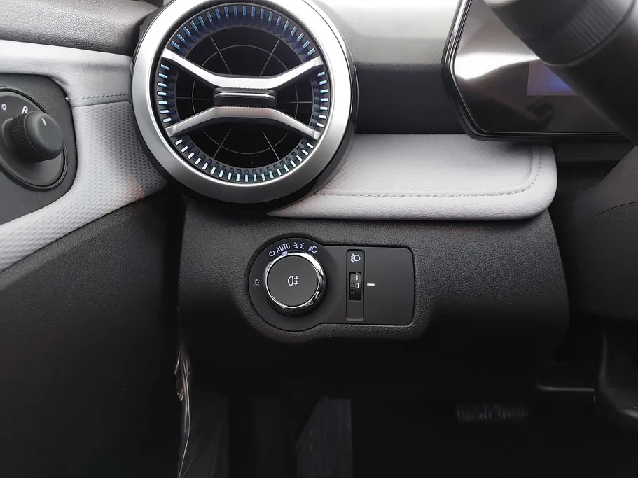 2026 Chevrolet Cruze LT 