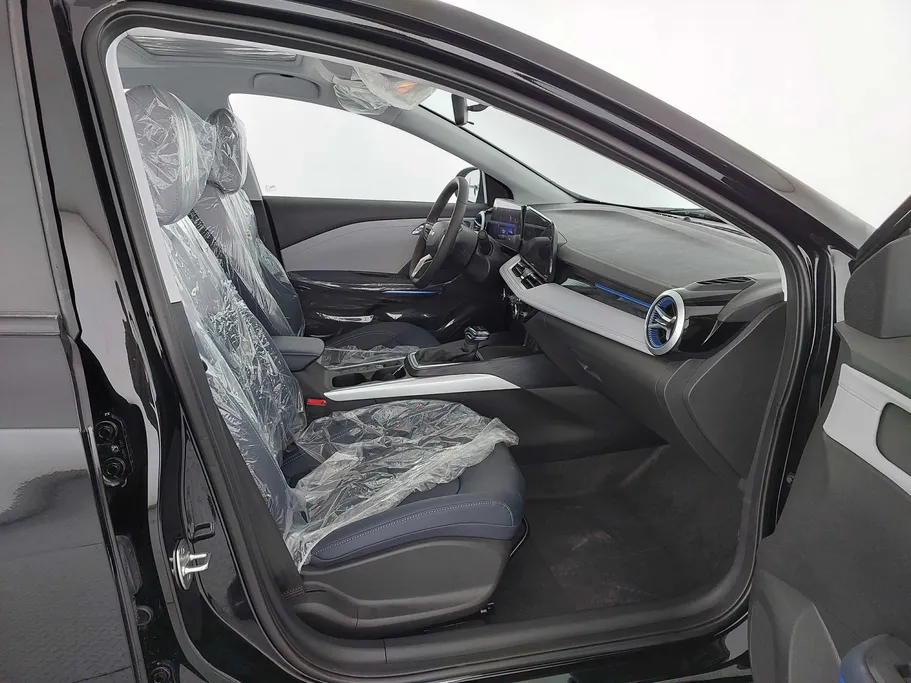 2026 Chevrolet Cruze LT 