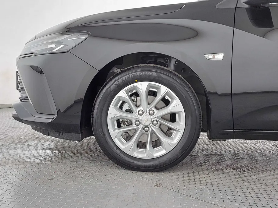 2026 Chevrolet Cruze LT 