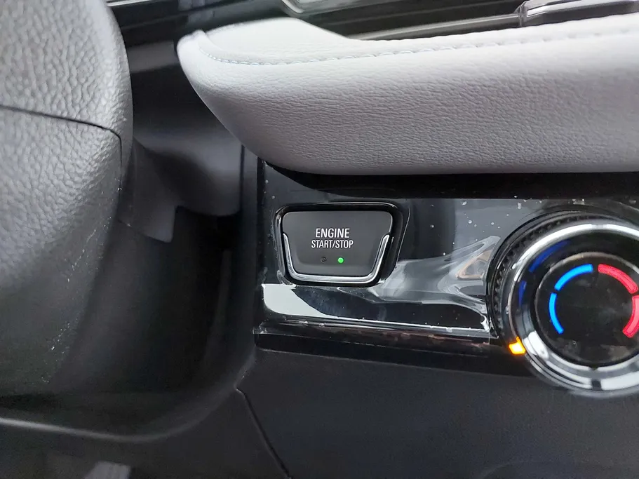 2026 Chevrolet Cruze LT 