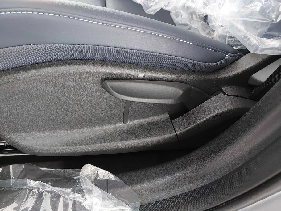 2026 Chevrolet Cruze LT 