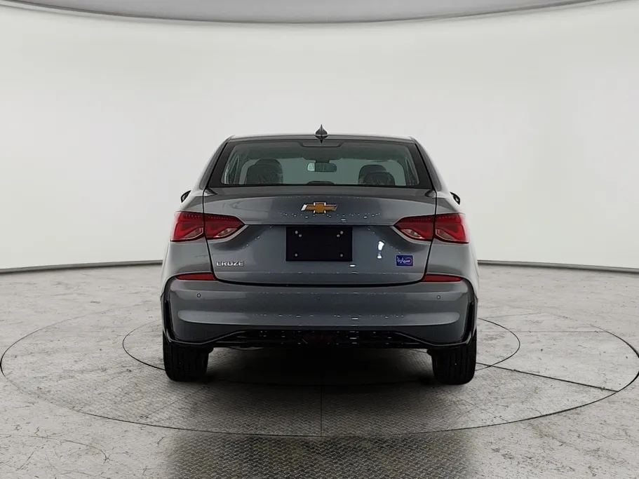 2026 Chevrolet Cruze LT 