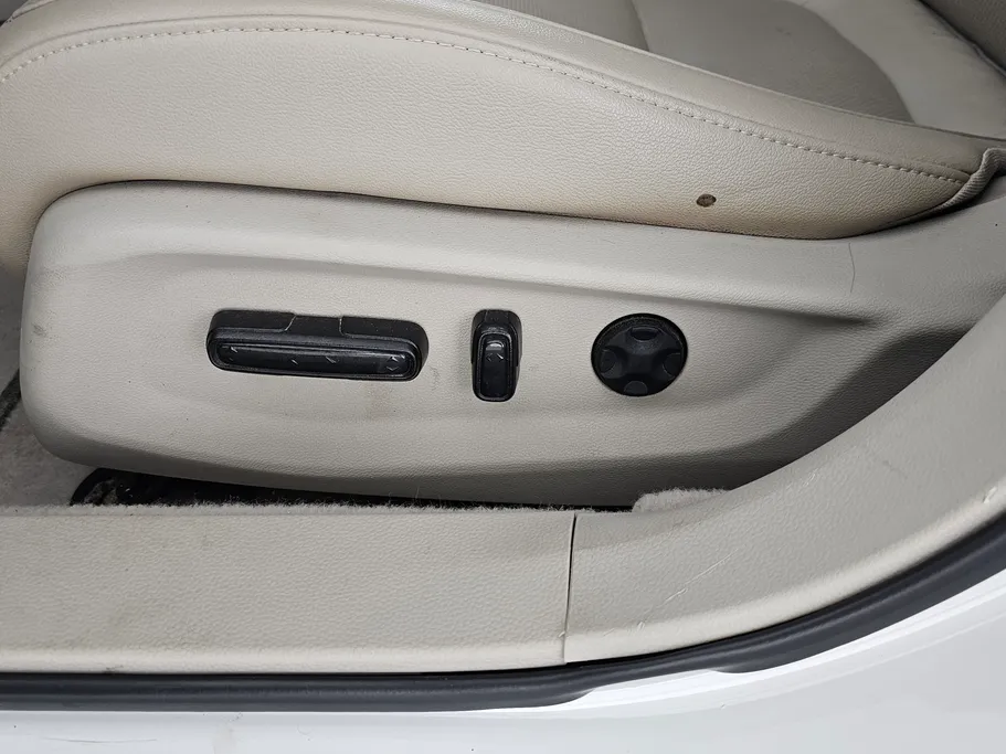 2022 Honda Accord EX 