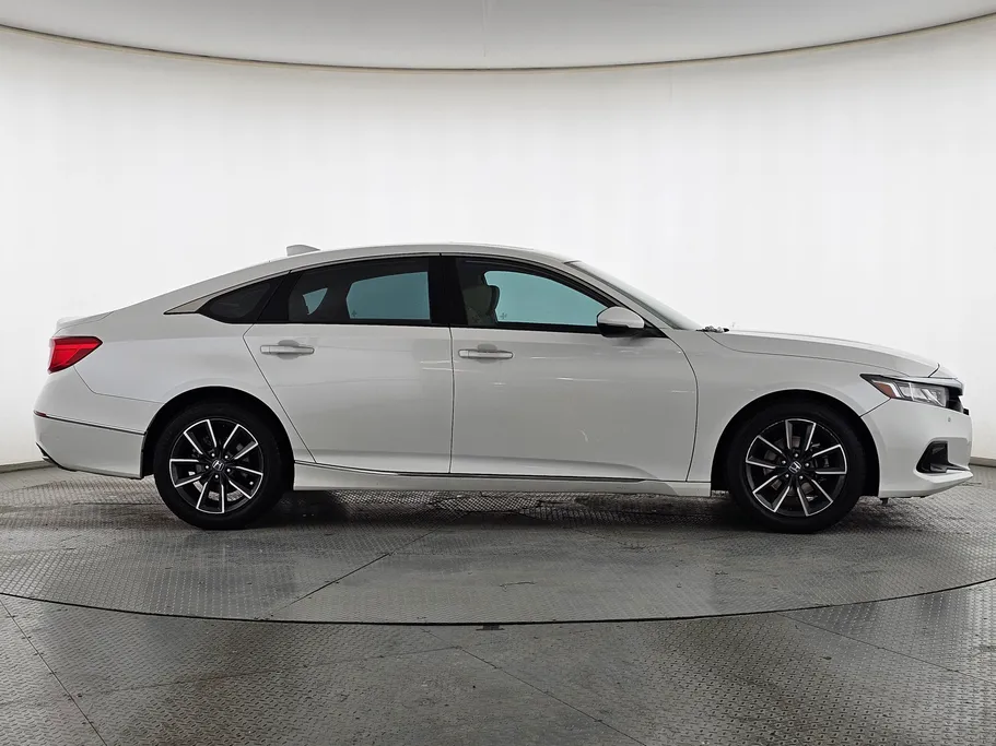 2022 Honda Accord EX 