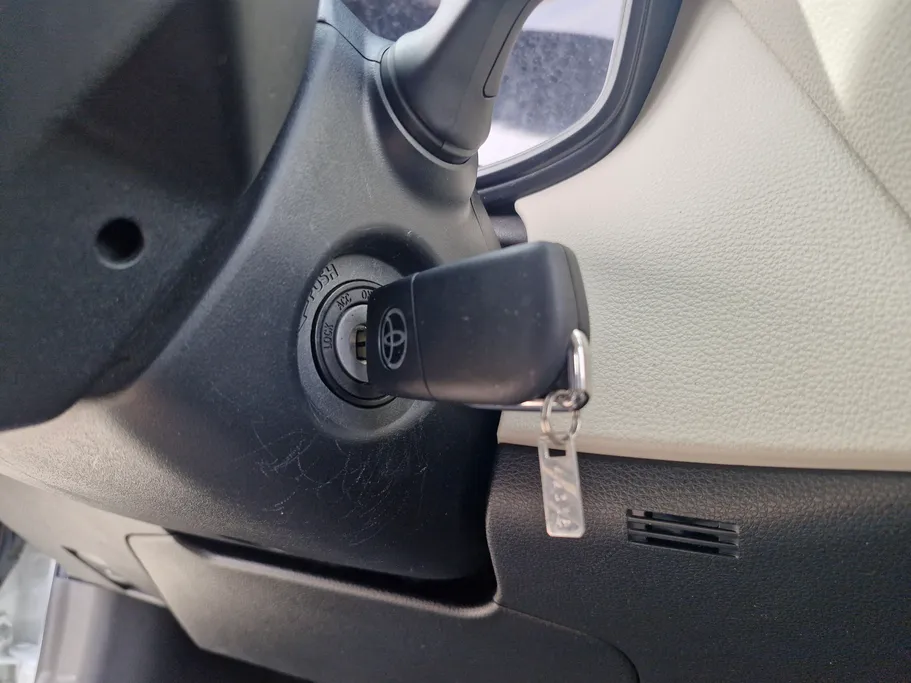 تويوتا كورولا XLI 2023 