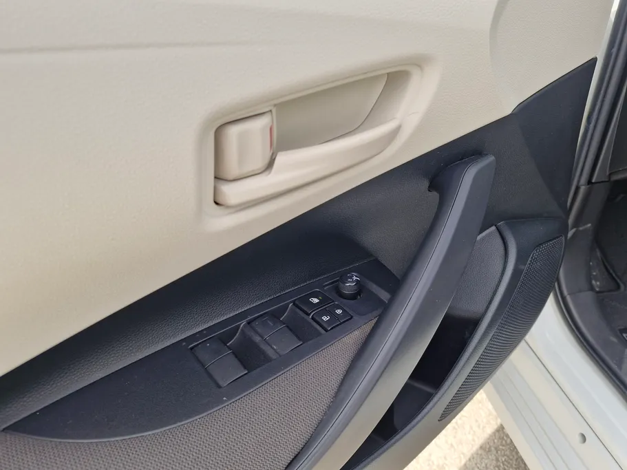 تويوتا كورولا XLI 2023 