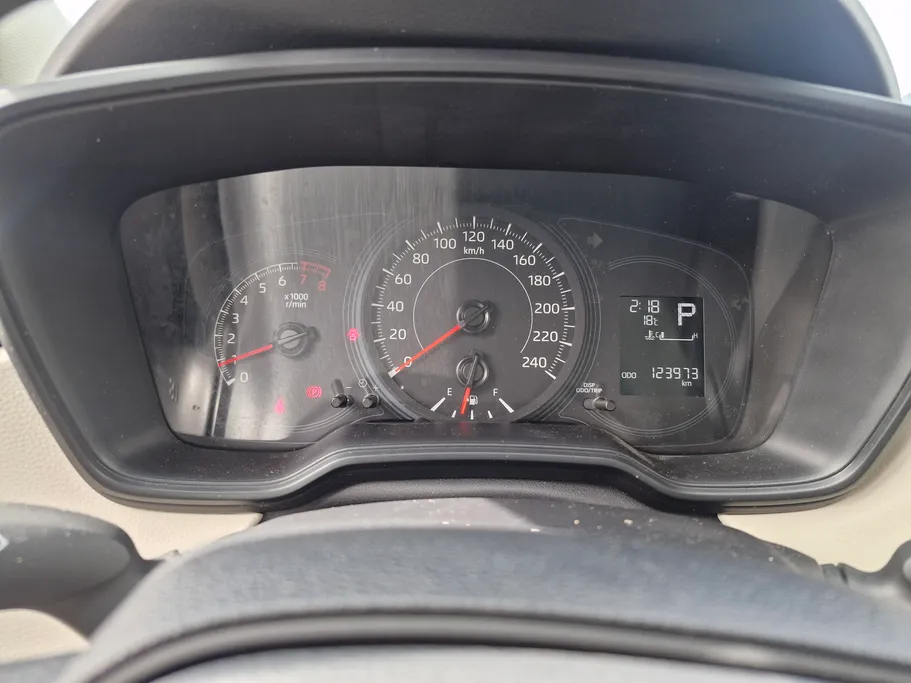 تويوتا كورولا XLI 2023 