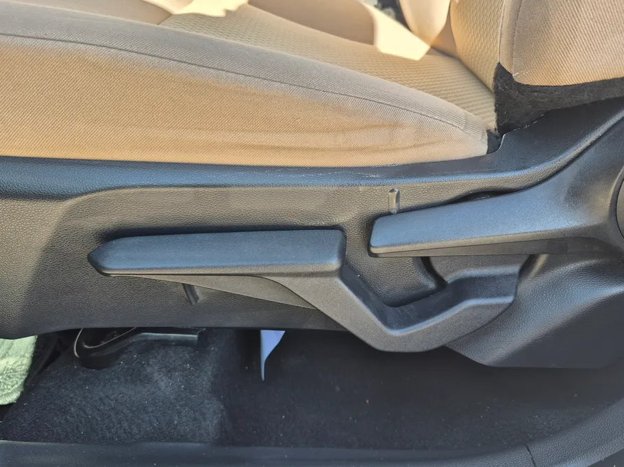 2024 Toyota Yaris  Y 