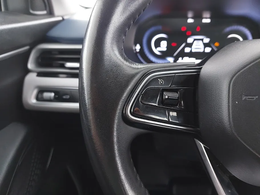 2023 Geely Emgrand GF 