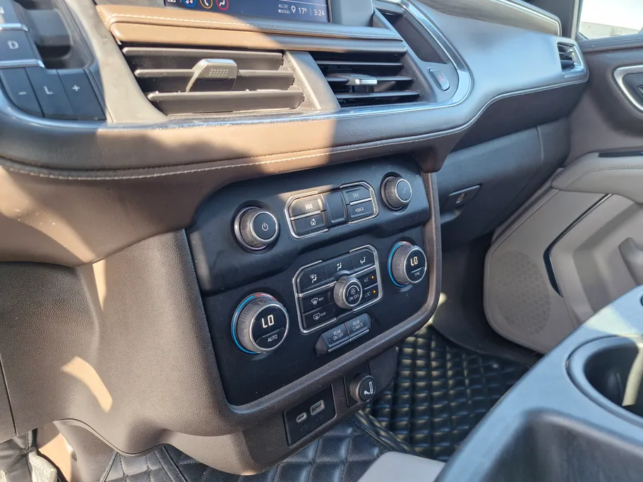 2023 Chevrolet Suburban LS 