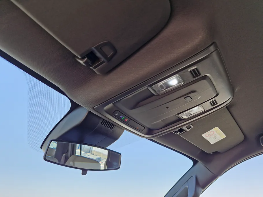 2023 Chevrolet Suburban LS 