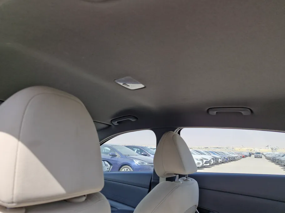 2024 Hyundai Elantra Smart 