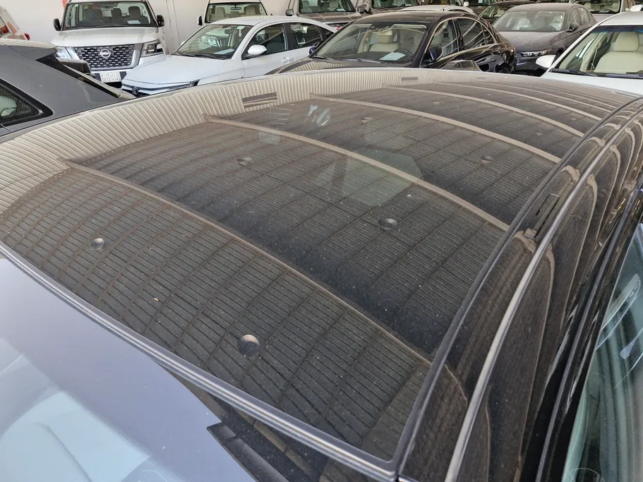 بي ام دبليو الفئة الخامسة 520i 2024 