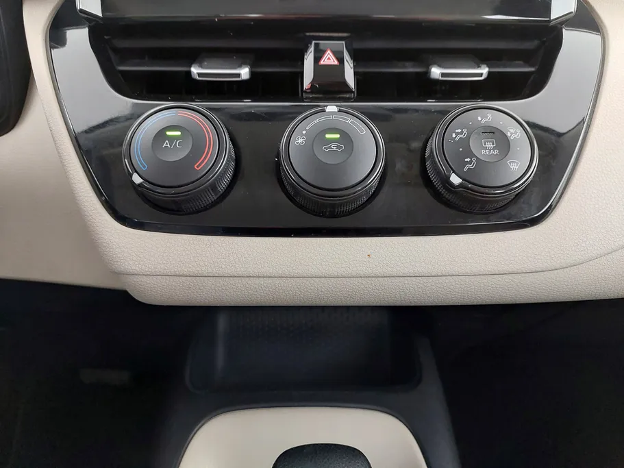 2024 Toyota Corolla XLI 