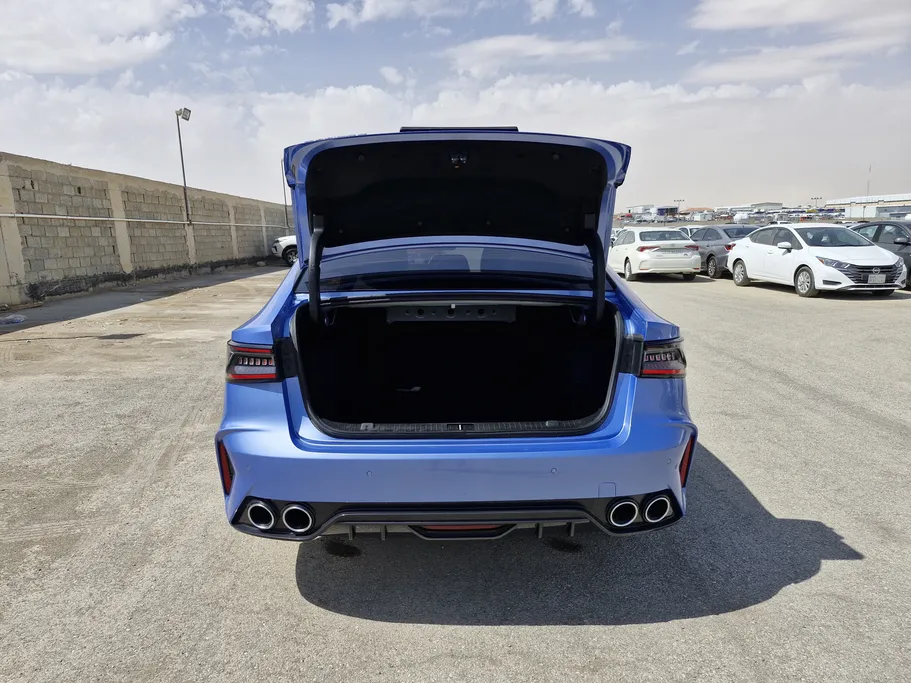 شيري اريزو 8 لاكجرى 2024 