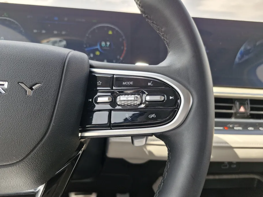 شيري اريزو 8 لاكجرى 2024 