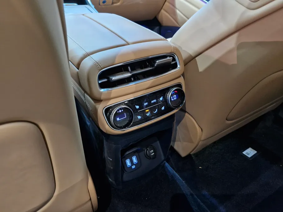 جينيسيس GV80 Royal 2024 