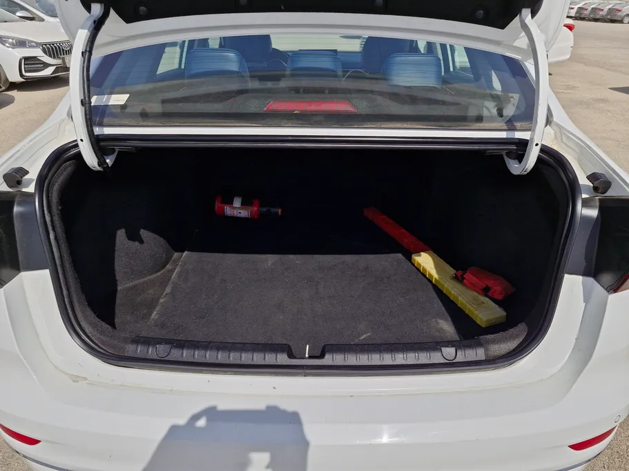 جيلي امجراند GF 2024 