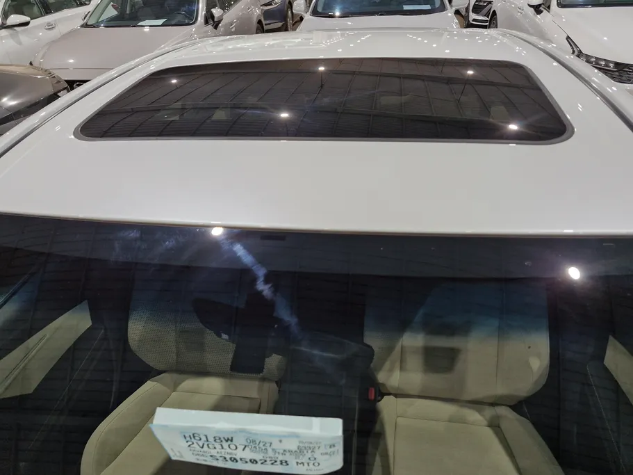 تويوتا كامري LE 2025 