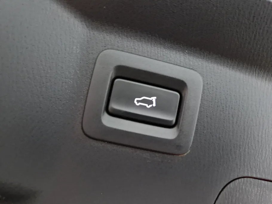 مازدا سى اكس 9 Signature 2024 