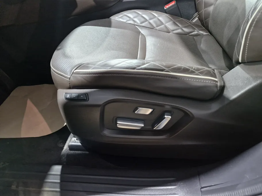 مازدا سى اكس 9 Signature 2024 