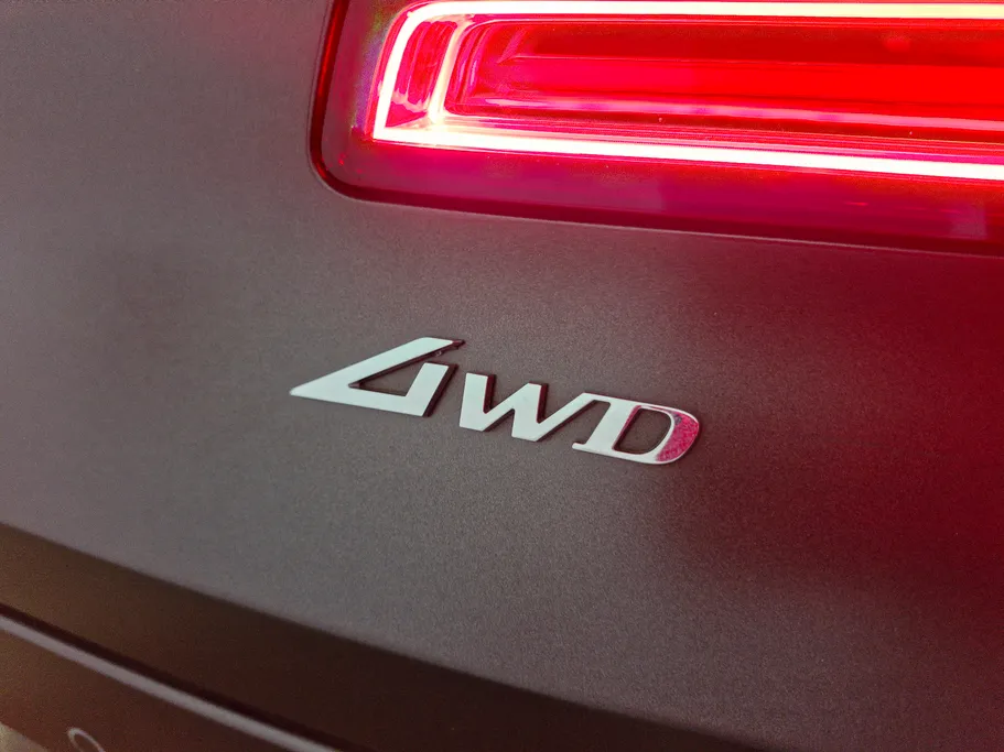 جينيسيس GV80 Royal 2024 