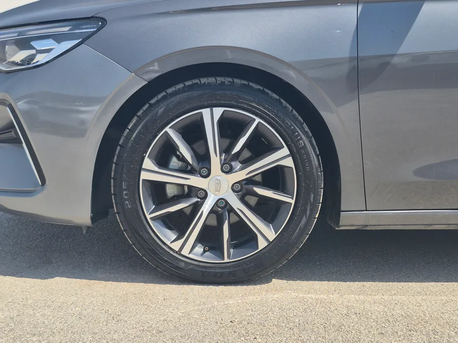 جيلي امجراند GF 2024 