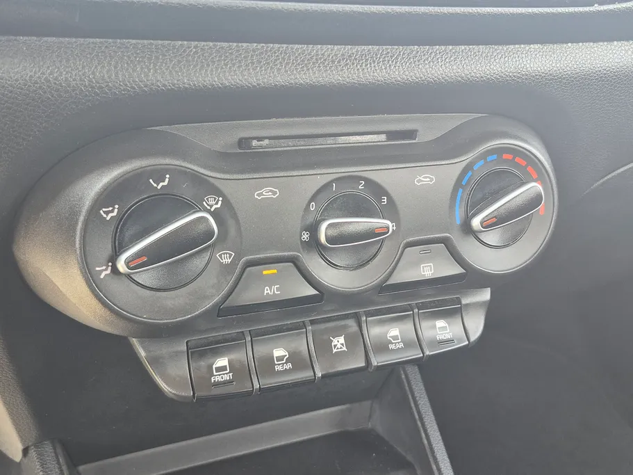 كيا بيجاس LX 2023 