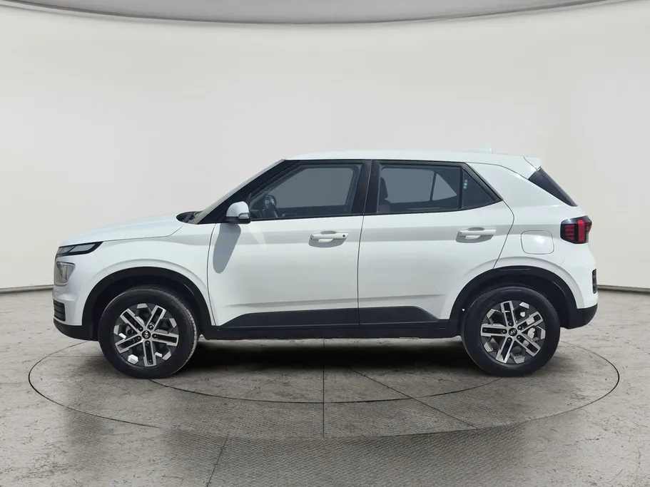 2024 Hyundai Venue Smart 