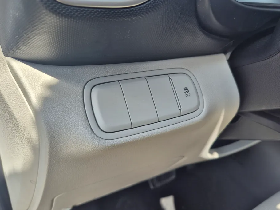 2024 Hyundai Venue Smart 