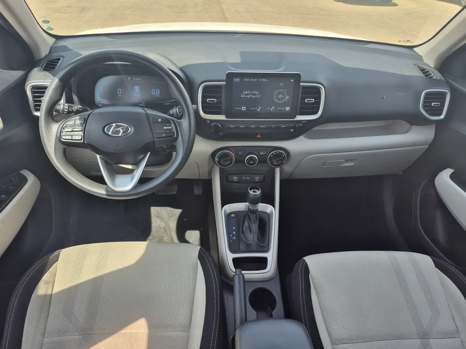 2024 Hyundai Venue Smart 