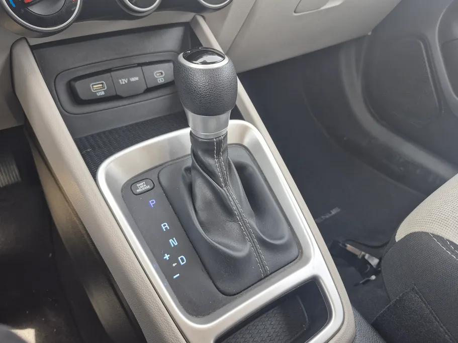 2024 Hyundai Venue Smart 