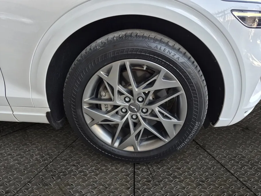 جينيسيس GV70 بريستيج 2023 