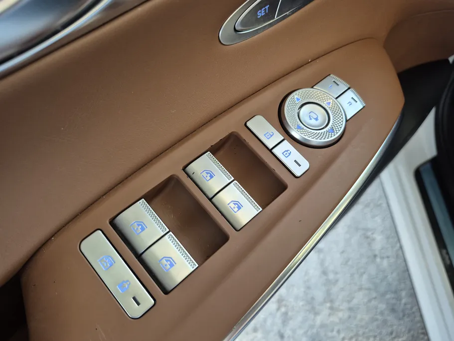 جينيسيس GV70 بريستيج 2023 