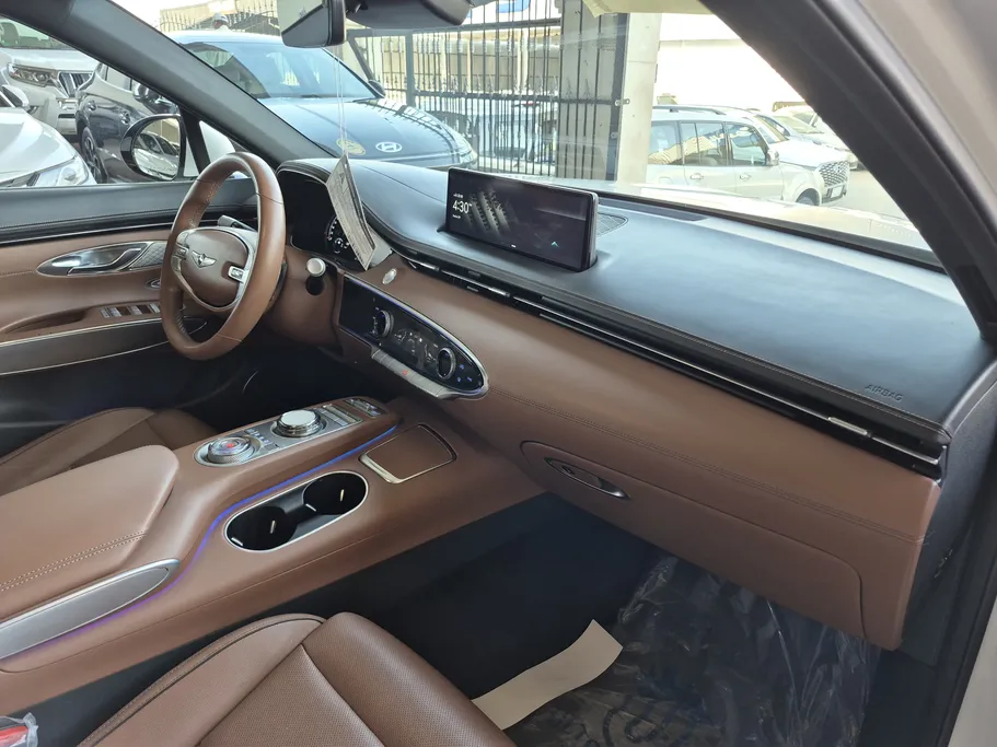 جينيسيس GV70 بريستيج 2023 