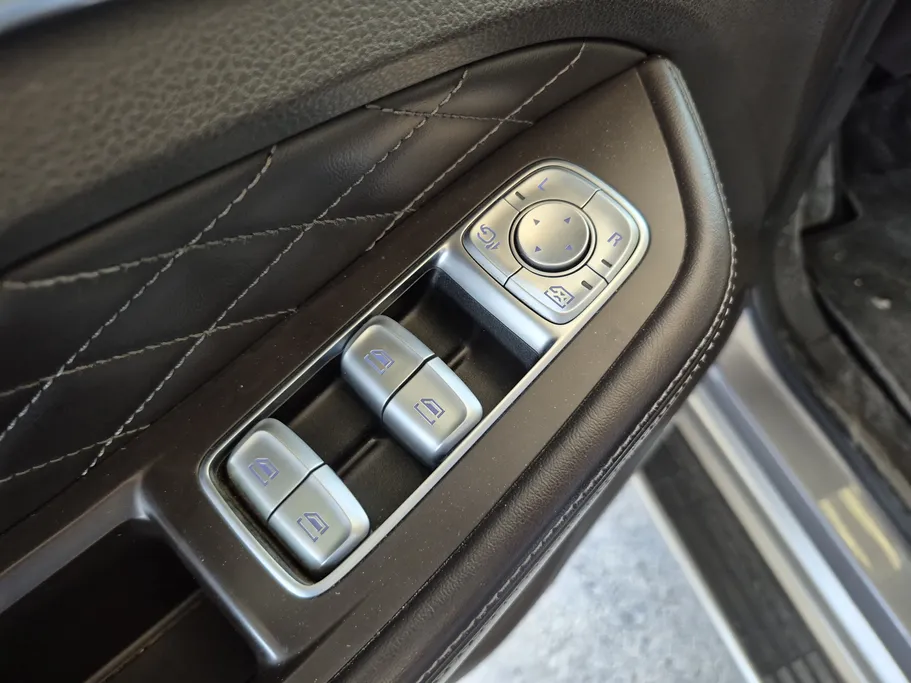 ام جي RX8 DEL 2021 