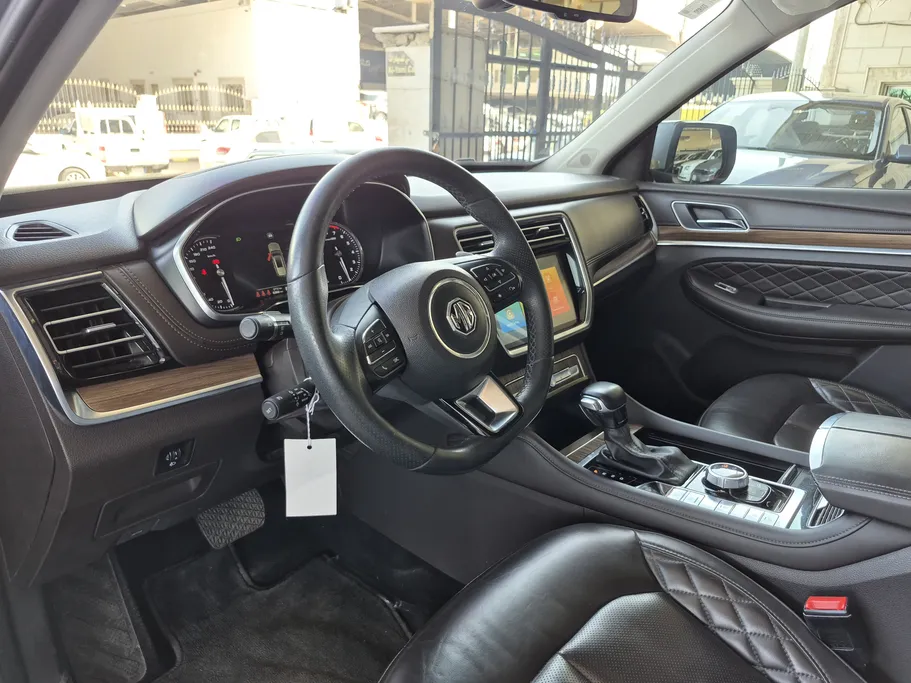 ام جي RX8 DEL 2021 