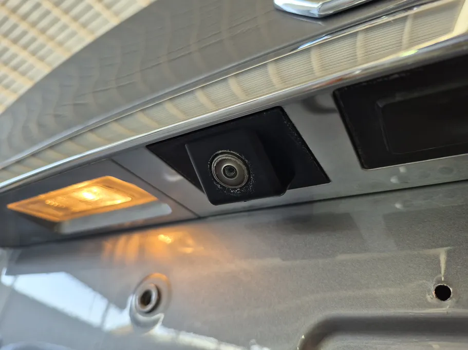 ام جي RX8 DEL 2021 