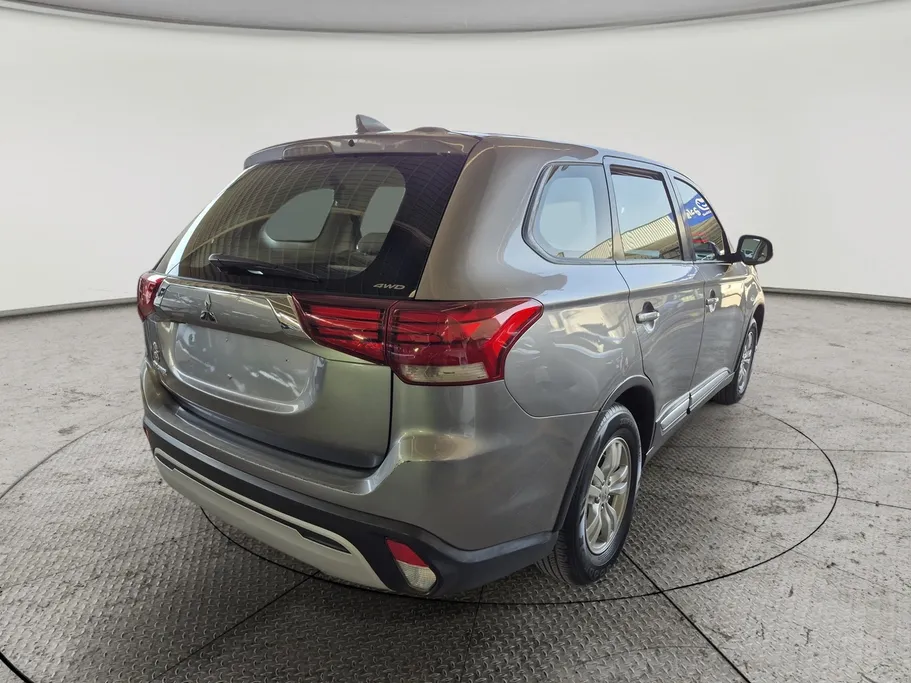 2021 Mitsubishi Outlander GLX 