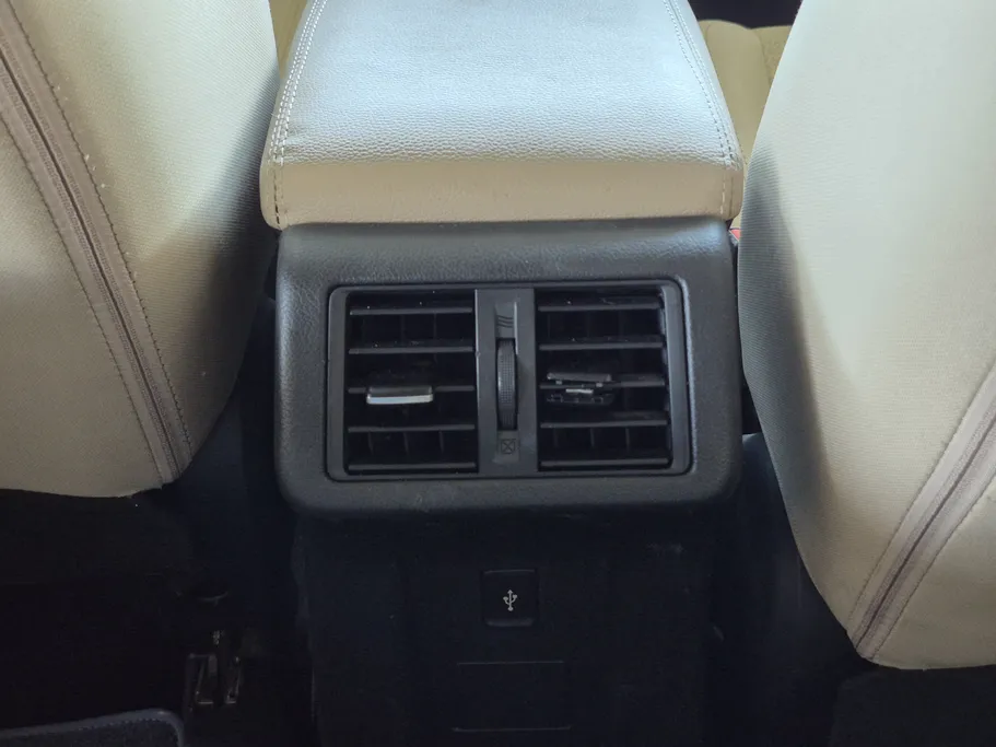 ميتسوبيشي اوتلاندر GLX 2021 