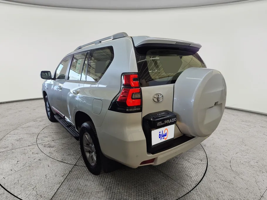 تويوتا برادو TXL 2023 