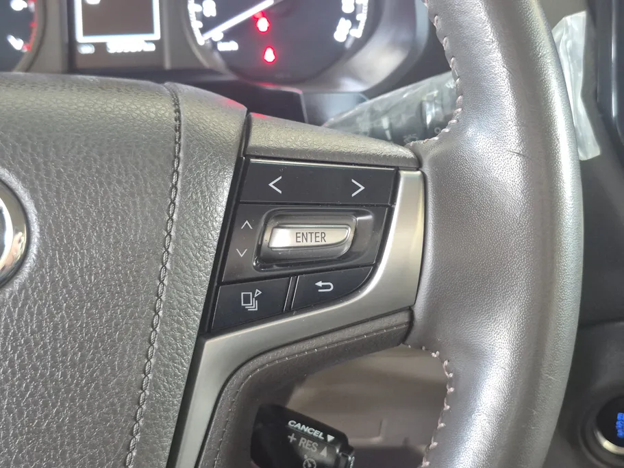 تويوتا برادو VX1 2021 