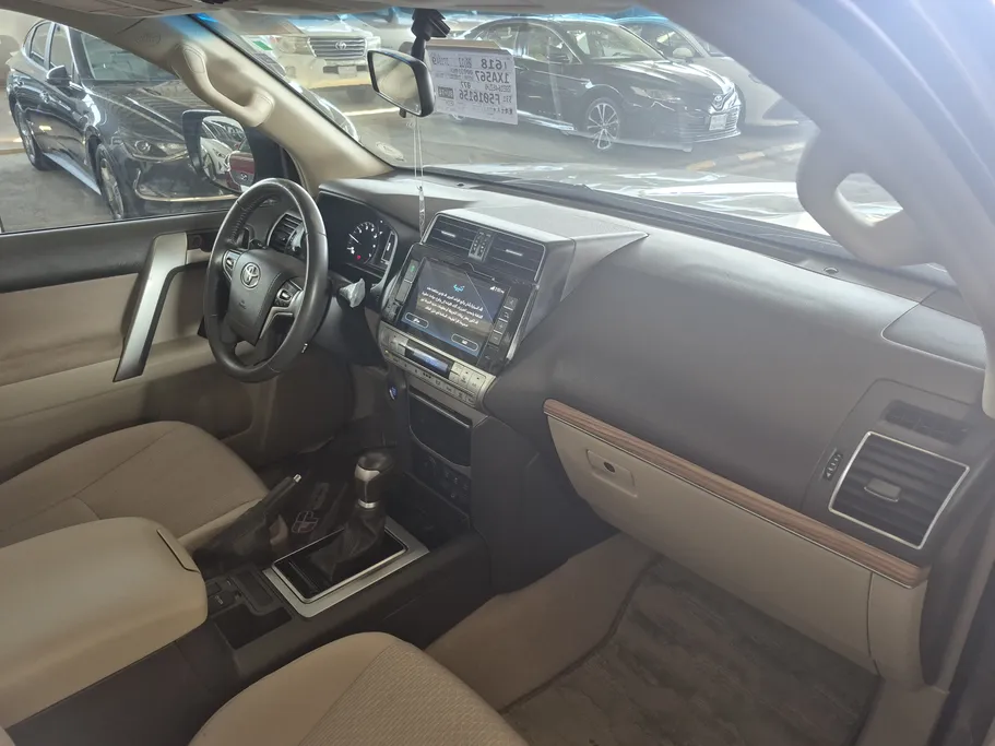 تويوتا برادو VX1 2021 