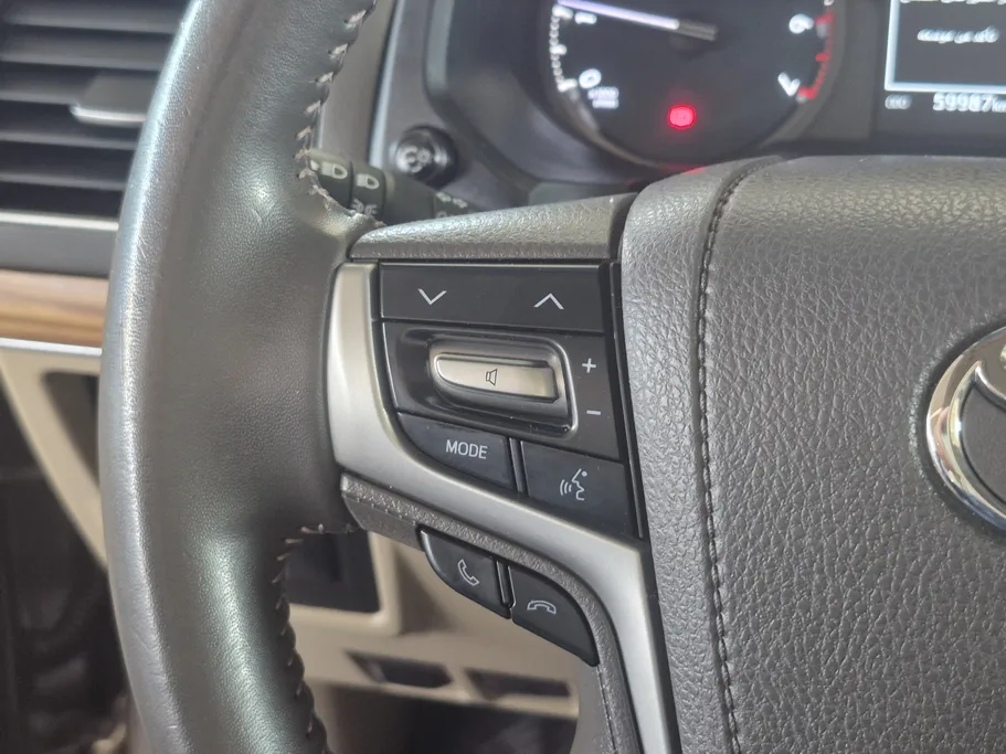 تويوتا برادو VX1 2021 