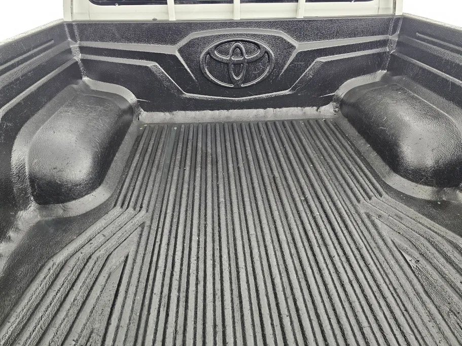 تويوتا هايلكس GL DSL 2022 