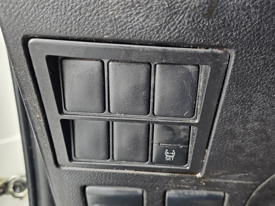 تويوتا هايلكس GL DSL 2022 