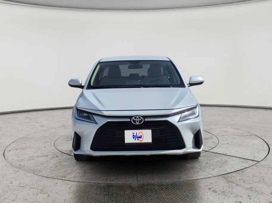 تويوتا يارس Y 2023 