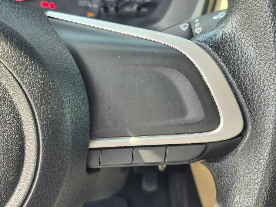 تويوتا يارس Y 2023 